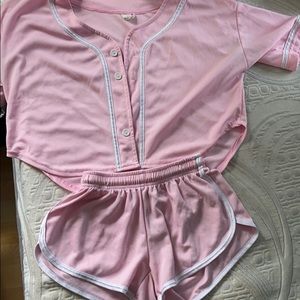 Women’ pink softball set